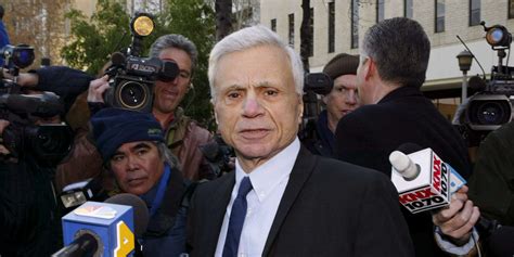 Robert Blake, Emmy-winning ‘Baretta’ star who was acquitted of killing his wife, has died at 89